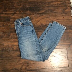 Levi’s wedgie straight blue jeans